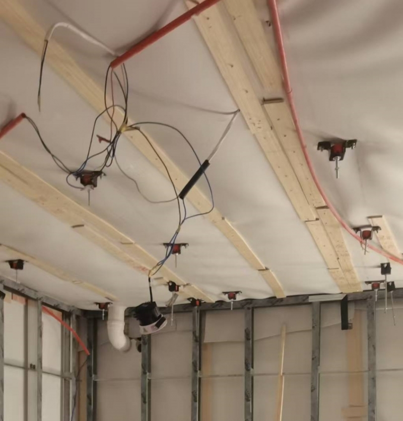 施工進行中.png 施工進行中.png